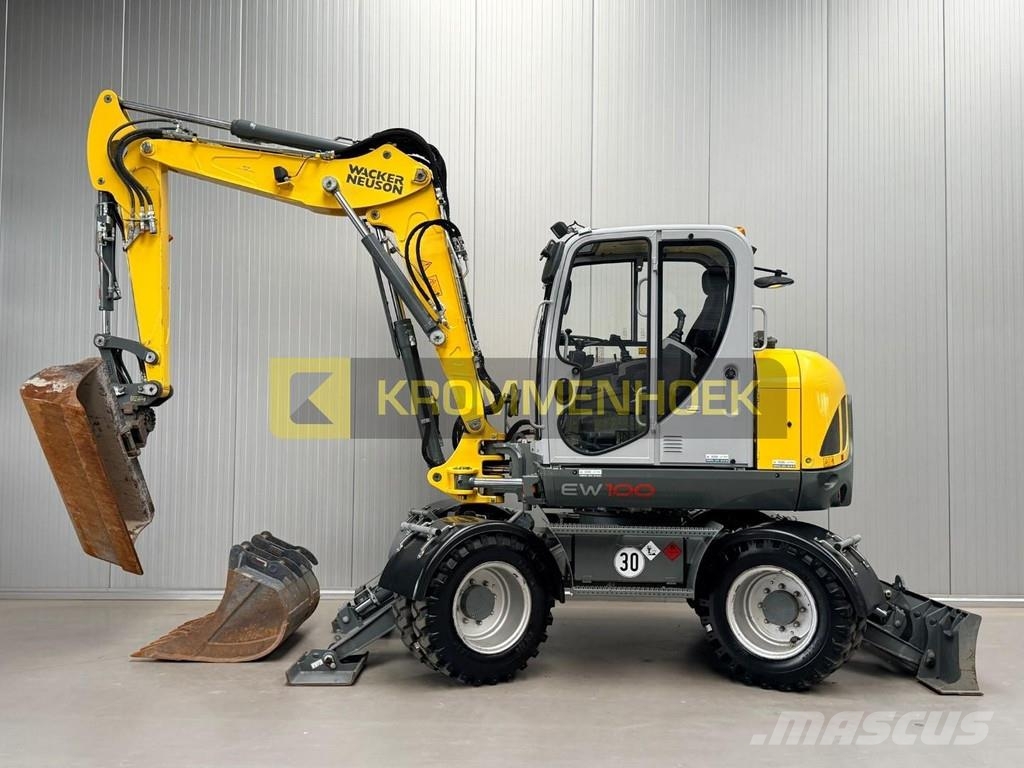 Wacker Neuson EW 100 Powertilt Excavadoras 7t - 12t