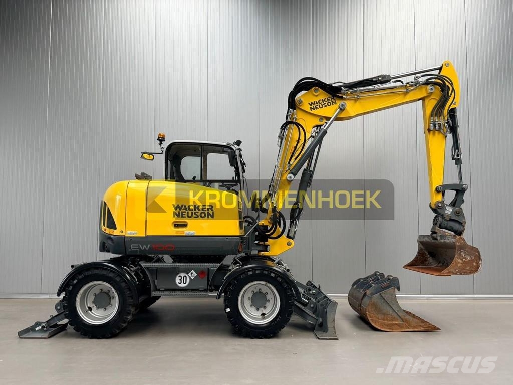 Wacker Neuson EW 100 Powertilt Excavadoras 7t - 12t