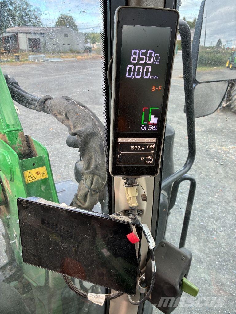 John Deere 6120 M COMMAN QUAD Tracteur