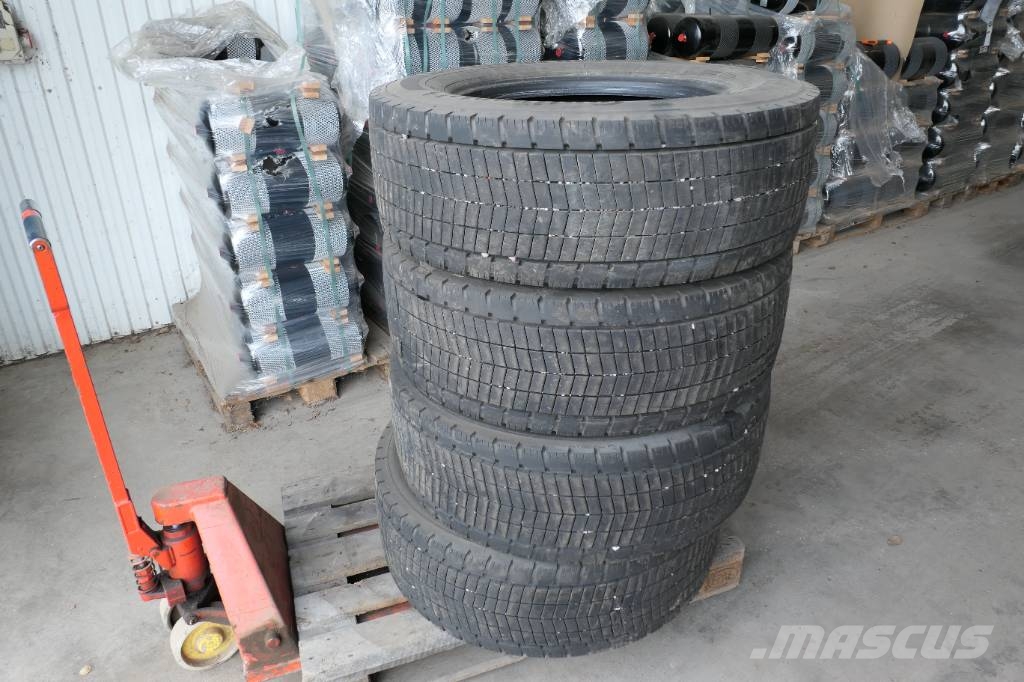 Continental Conti  Eco Plus 315/60R22,5 Pneumatici, ruote e cerchioni