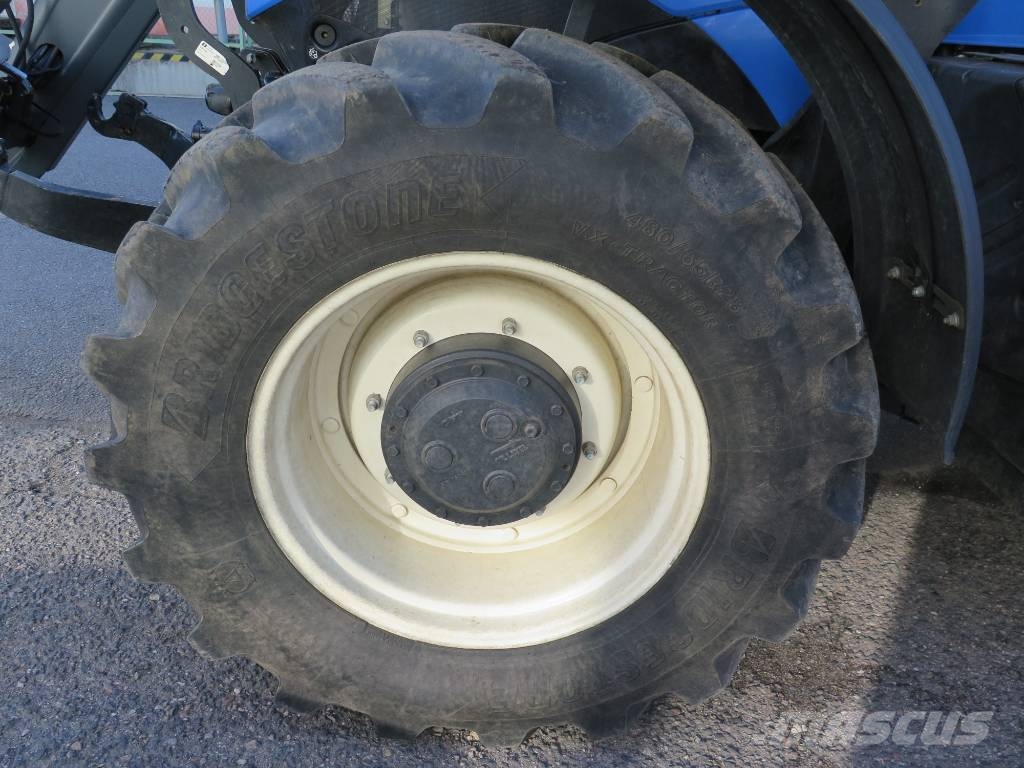 New Holland T 6.180 الجرارات