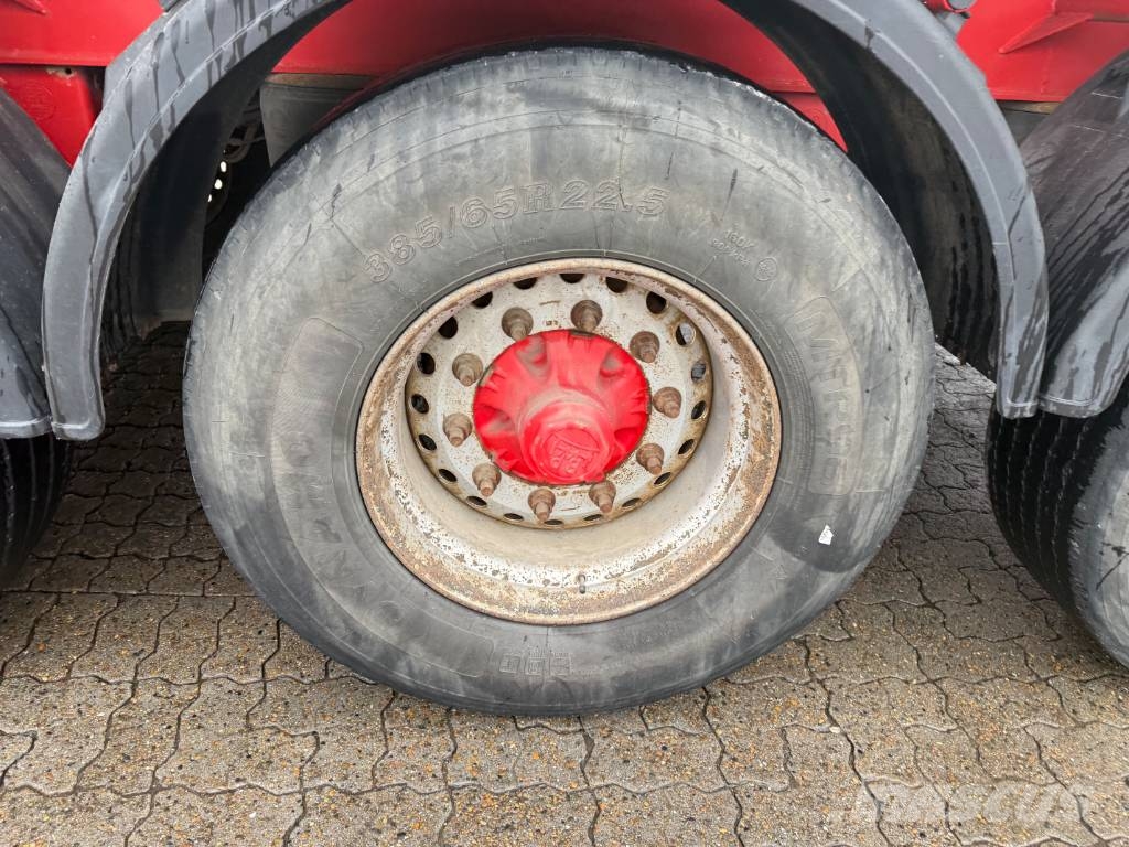 Kel-Berg 4 axle Tipper / Alukastenmulde Kipper 37m3 نصف مقطورات قلابة