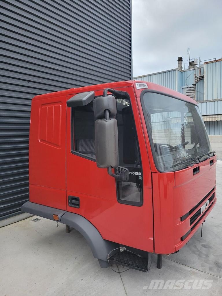Iveco EUROTECH SLEEPING CAB Kabine i unutrašnjost