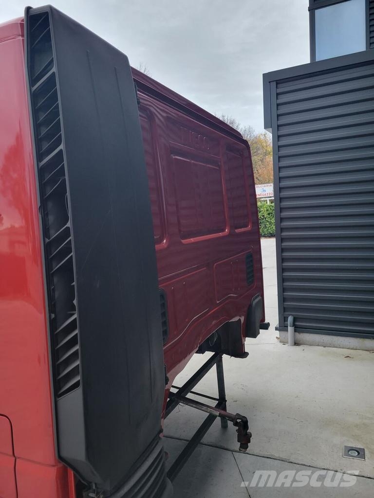 Iveco EUROTECH SLEEPING CAB Kabine i unutrašnjost