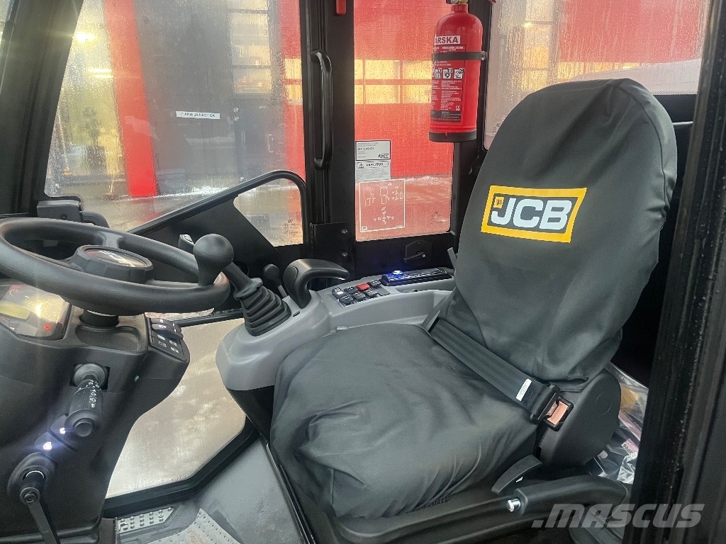 JCB 403 / Kauha, Piikit, 30km/h, Takuu 12kk Iekrāvēji uz riteņiem