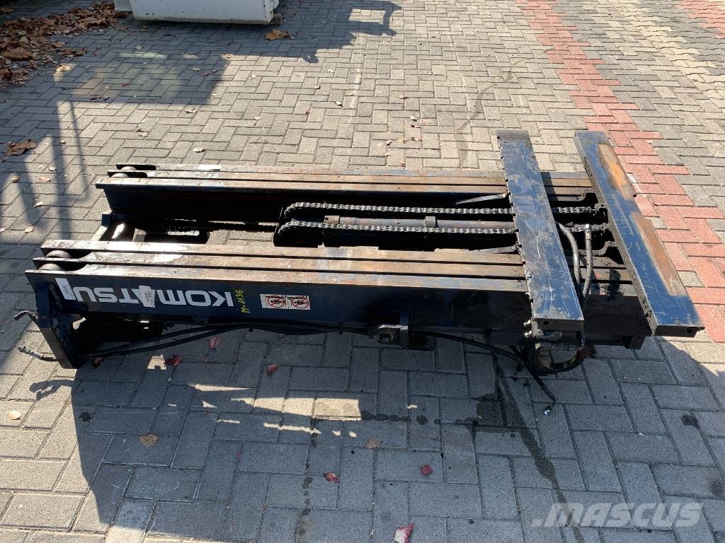 Komatsu (3F) FB25 MAST M-1136 Мачты погрузчиков