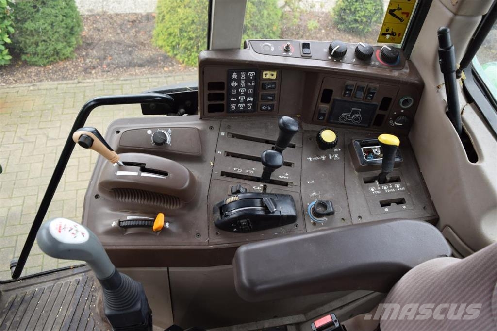 John Deere 6920 Traktoren