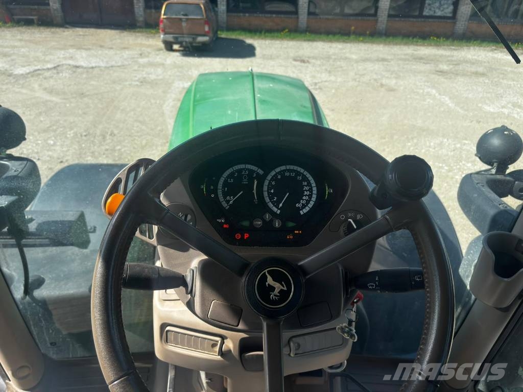 John Deere 6215 R Trattori