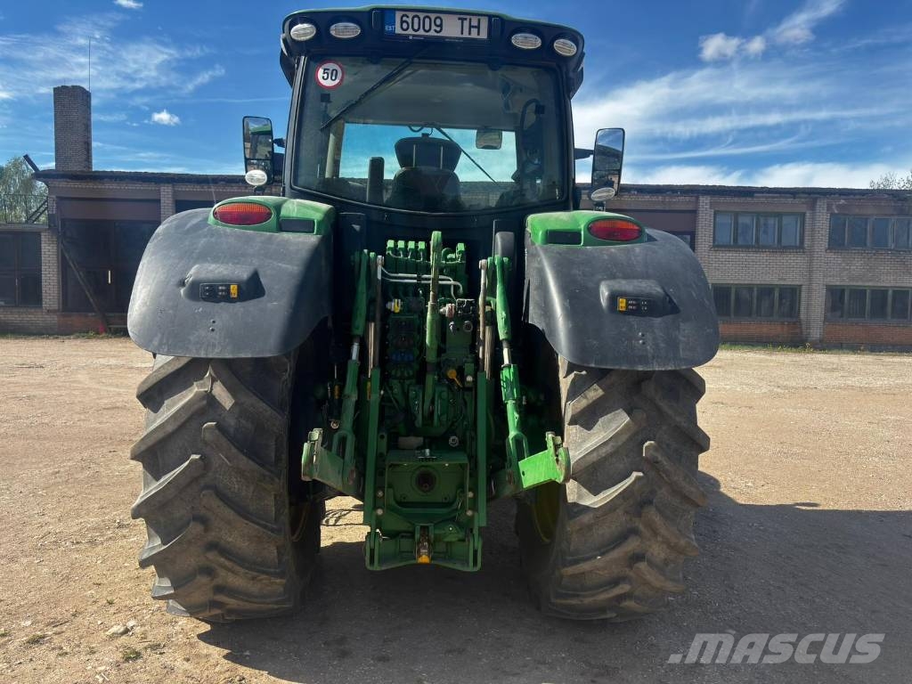 John Deere 6215 R Trattori
