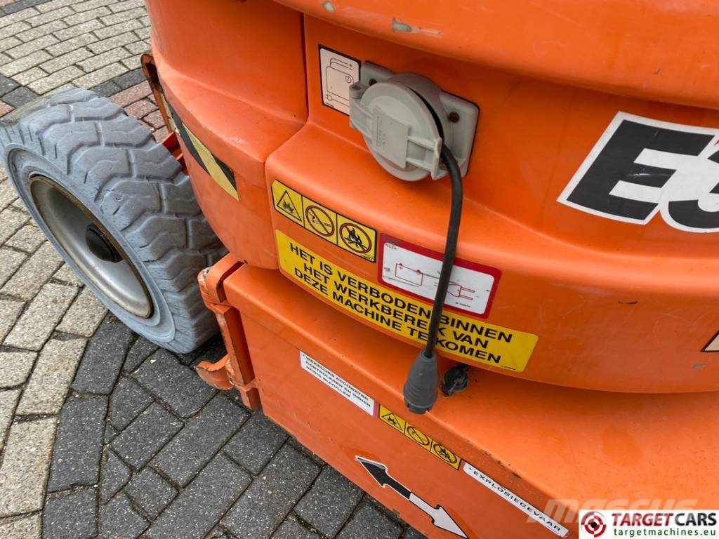JLG E300AJP Jib Plus Electric Articulated Lift 1097cm Compact self-propelled boom lifts