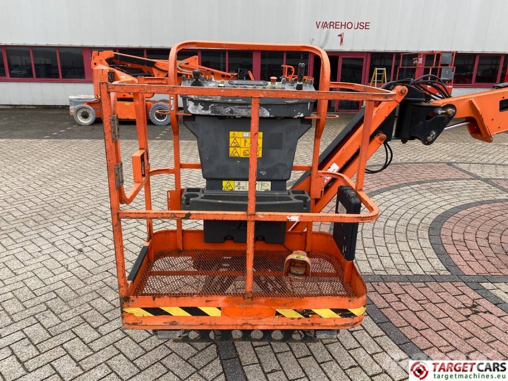JLG E300AJP Jib Plus Electric Articulated Lift 1097cm Compact self-propelled boom lifts