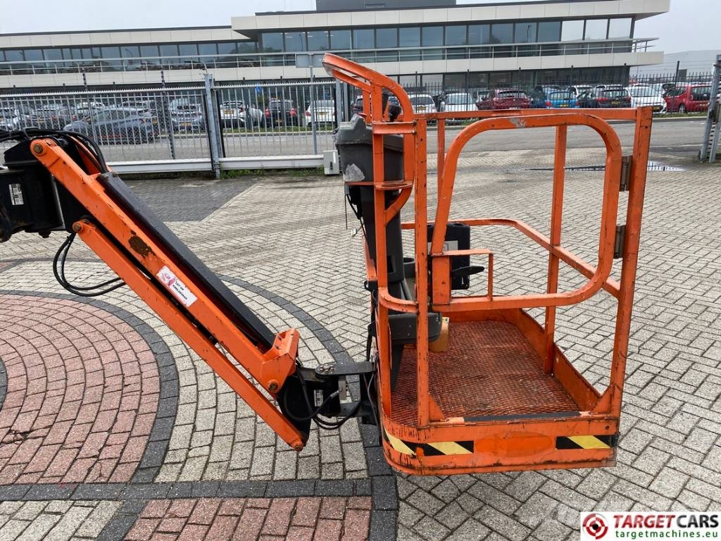 JLG E300AJP Jib Plus Electric Articulated Lift 1097cm Compact self-propelled boom lifts