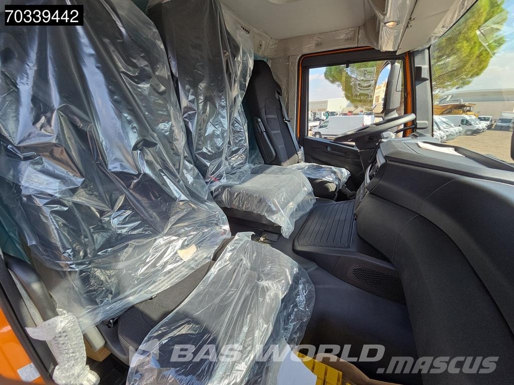 Iveco T-Way 360 4X4 NEW 4x4 chassis Automatic Airco Euro Çekiciler