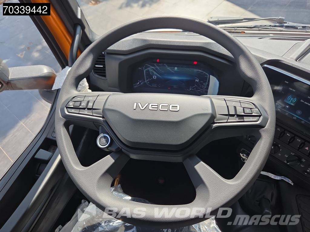 Iveco T-Way 360 4X4 NEW 4x4 chassis Automatic Airco Euro Çekiciler