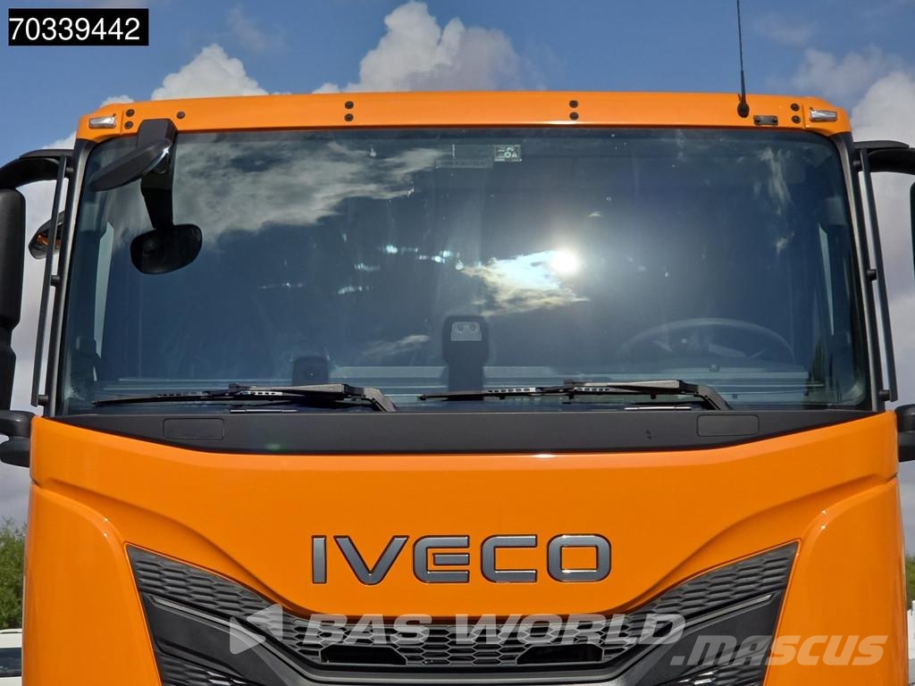 Iveco T-Way 360 4X4 NEW 4x4 chassis Automatic Airco Euro Çekiciler