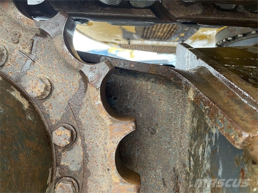 Komatsu PC80MR-5 Mobilbagger