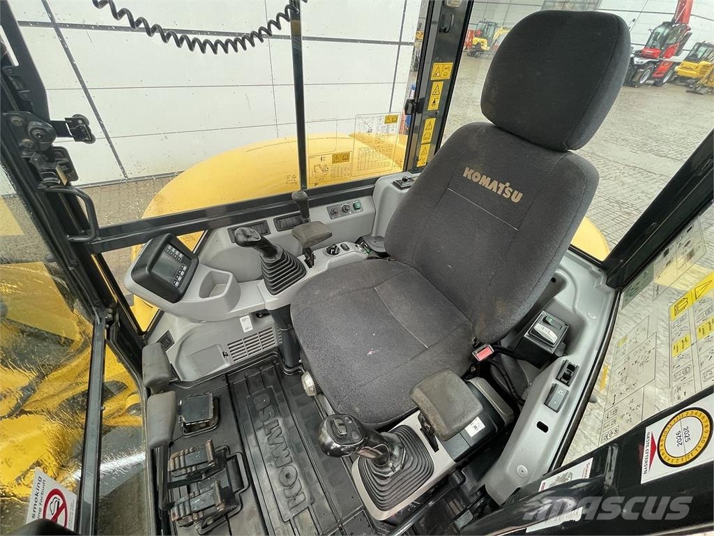 Komatsu PC80MR-5 Mobilbagger
