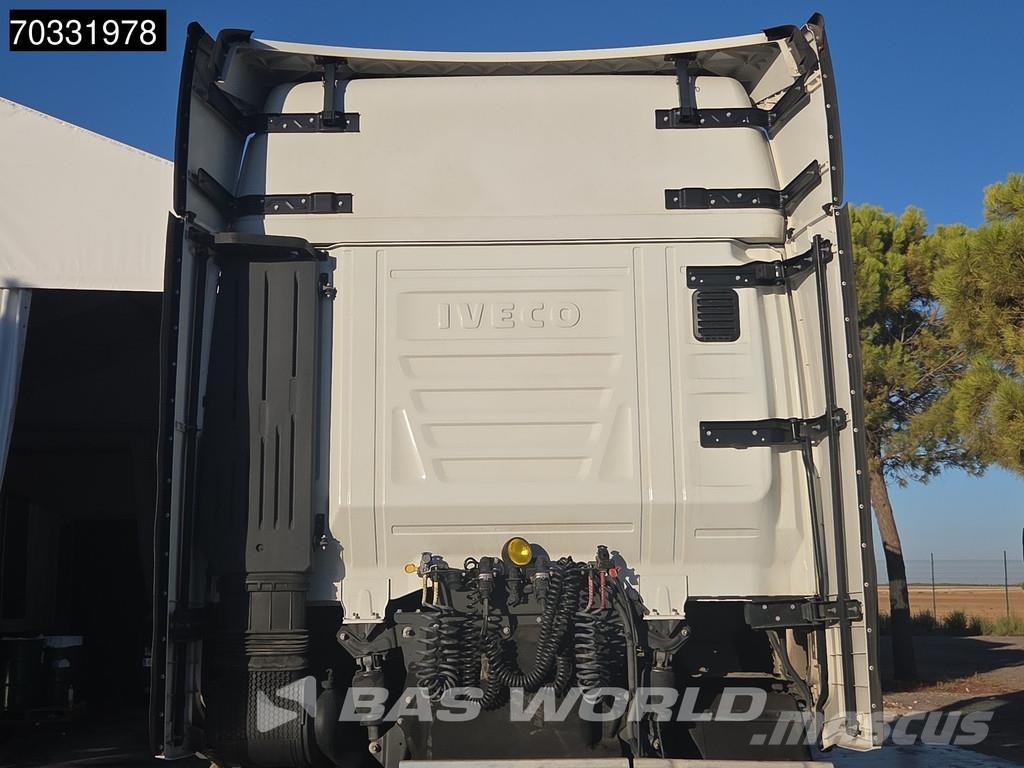 Iveco S-Way 530 4X2 Retarder 2xTanks ACC Standklima Sattelzugmaschinen