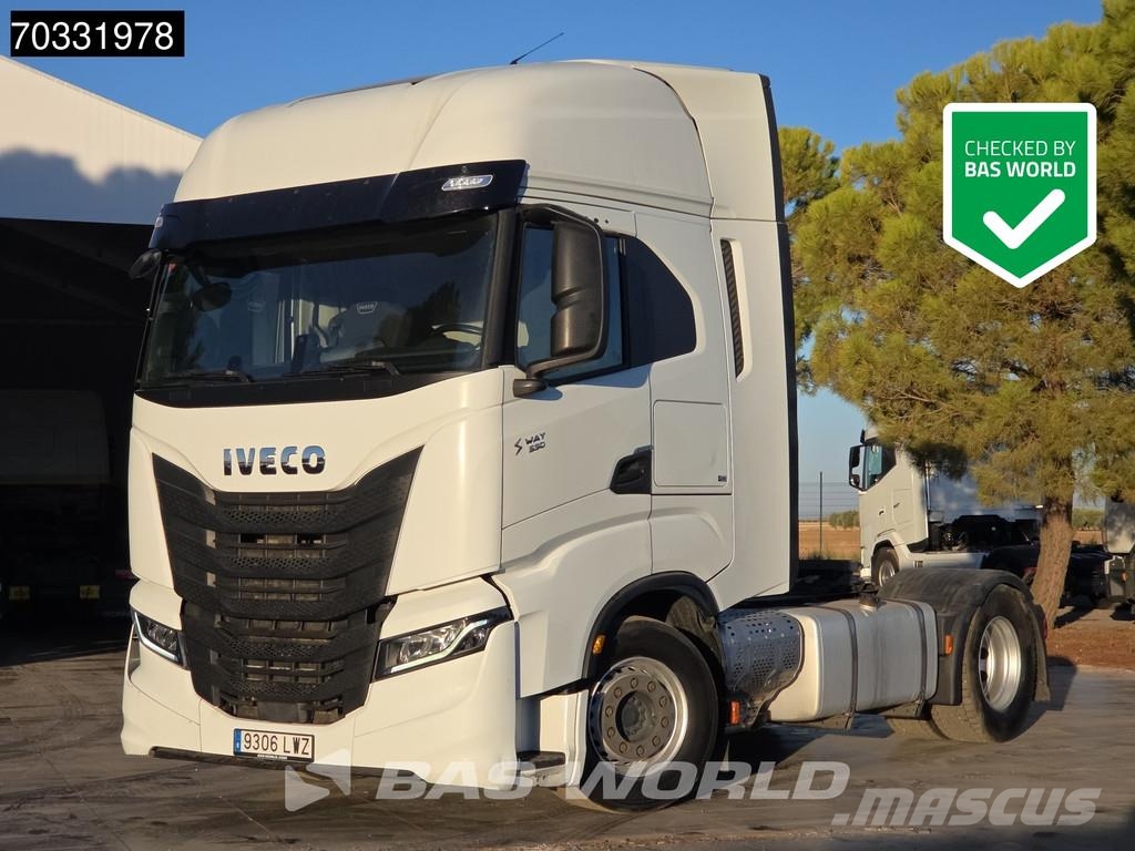 Iveco S-Way 530 4X2 Retarder 2xTanks ACC Standklima Sattelzugmaschinen
