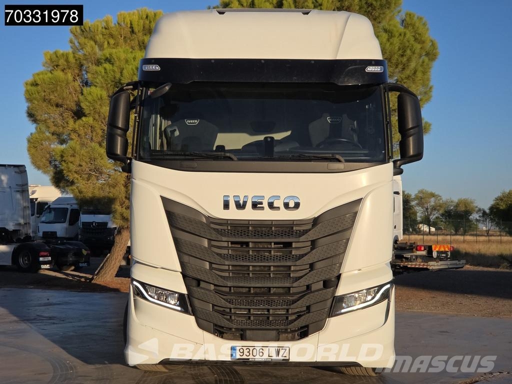 Iveco S-Way 530 4X2 Retarder 2xTanks ACC Standklima Vilcēji