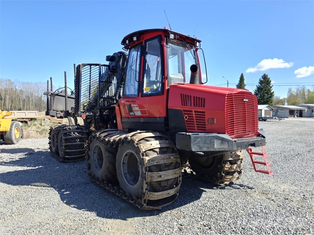 Komatsu 845 Forwarder Forwarders