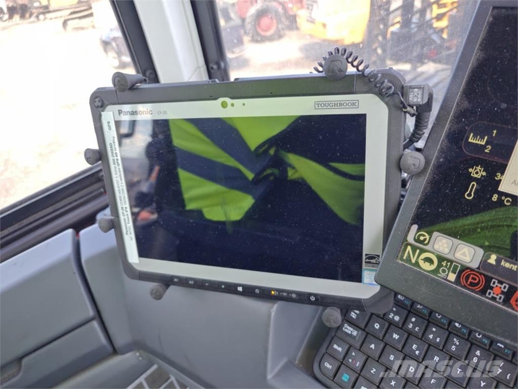 Komatsu 845 Forwarder Forwarders