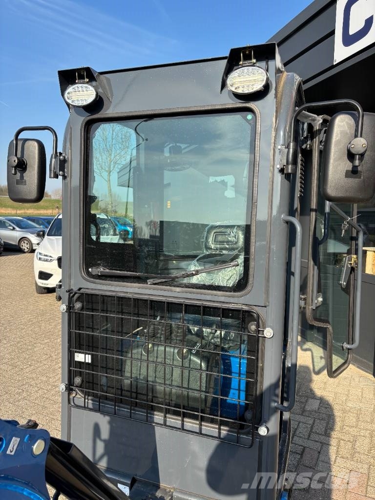 Rippa R10-6 met Cabine Miniexcavadoras