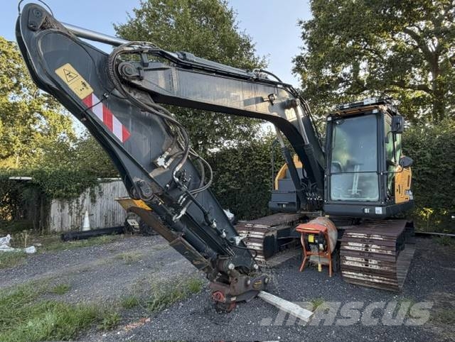 Hyundai HX 140 AL Гусеничні екскаватори