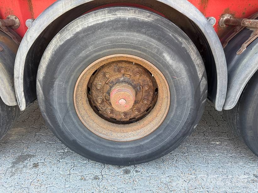 Kel-Berg Tipper / Alukastenmulde Kipper 44m3 Semirremolques de volteo