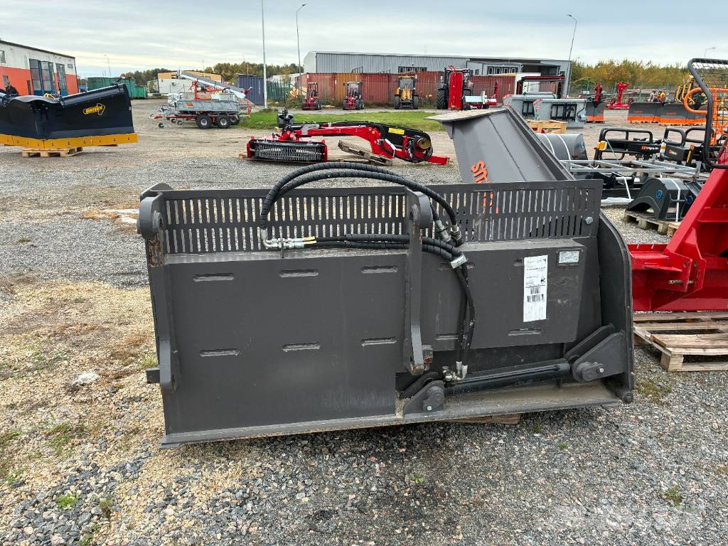 Carrus B3350 Ostatní komponenty