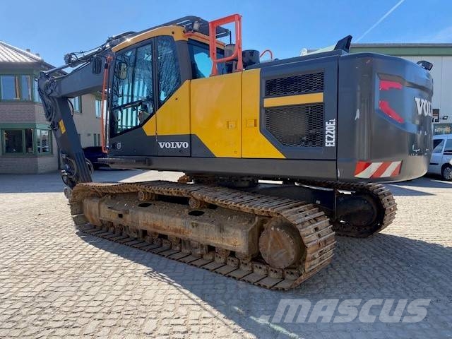 Volvo EC 220 E L OQ 65 MIETE / RENTAL (12005725) Rupsgraafmachines