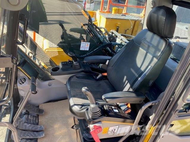 Volvo EC 220 E L OQ 65 MIETE / RENTAL (12005725) Rupsgraafmachines