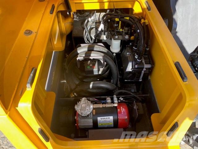 Volvo EC 220 E L OQ 65 MIETE / RENTAL (12005725) Rupsgraafmachines