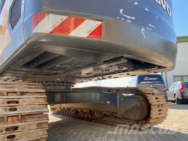 Volvo EC 220 E L OQ 65 MIETE / RENTAL (12005725) Rupsgraafmachines