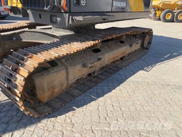 Volvo EC 220 E L OQ 65 MIETE / RENTAL (12005725) Rupsgraafmachines