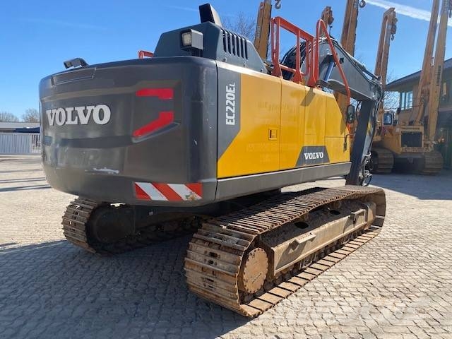Volvo EC 220 E L OQ 65 MIETE / RENTAL (12005725) Rupsgraafmachines