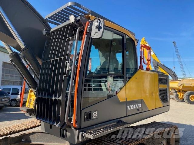 Volvo EC 220 E L OQ 65 MIETE / RENTAL (12005725) Rupsgraafmachines