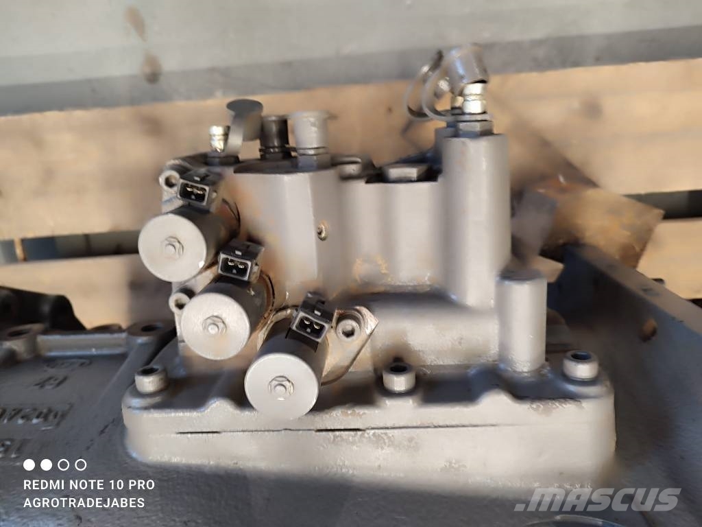  Dyna 6 gearbox MASSEY FERGUSON 7618 MASSEY FERGUSO 轴