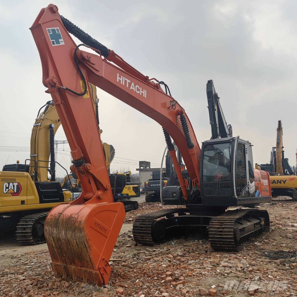 Hitachi ZX 200 Raupenbagger