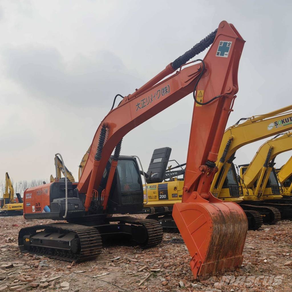 Hitachi ZX 200 Raupenbagger
