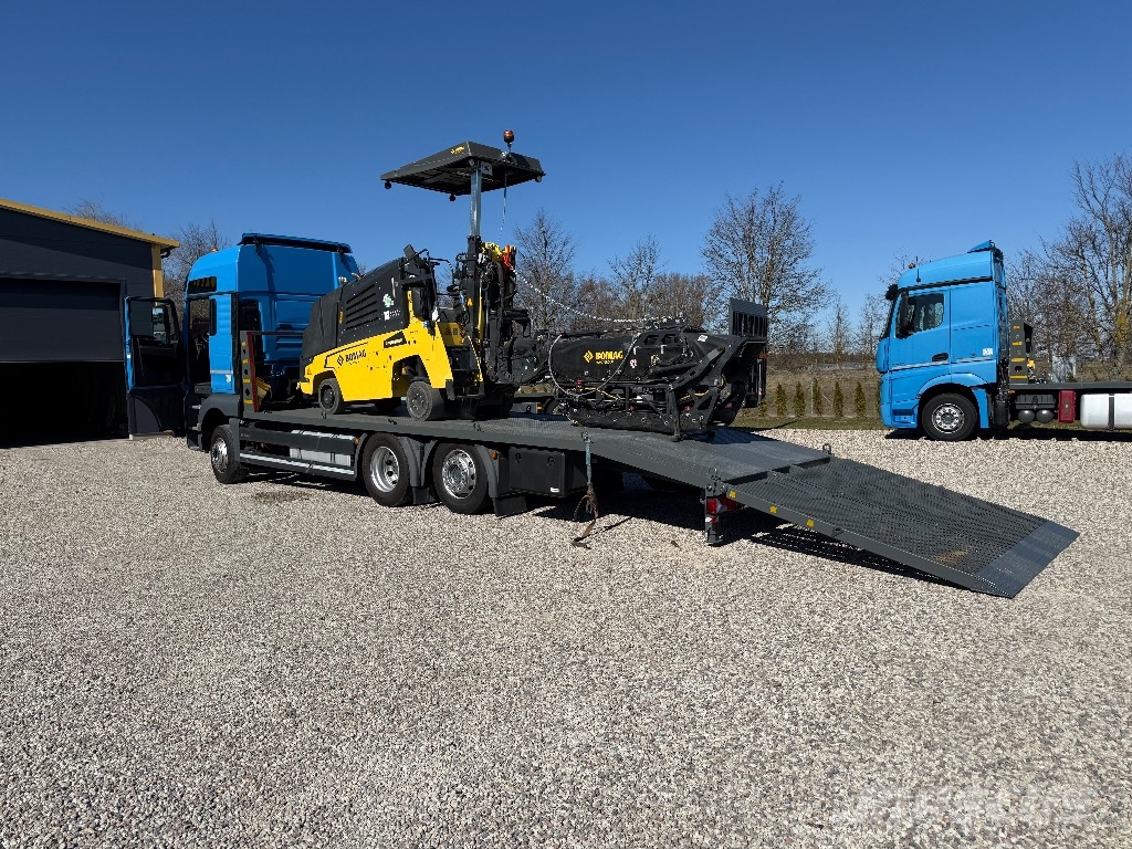 MAN TGX 26.420 Camiones portamaquinaria