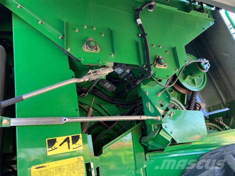 John Deere T 670 Θεριζοαλωνιστικές μηχανές