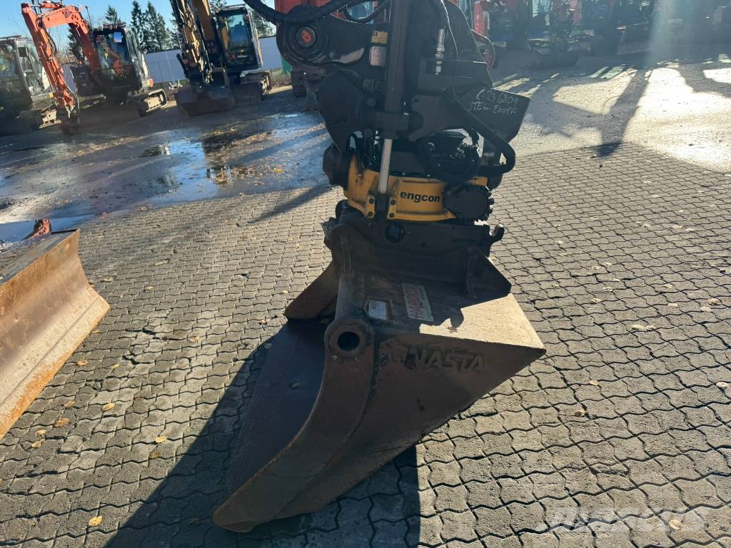 Hitachi ZX140W-6 Hjulgravere