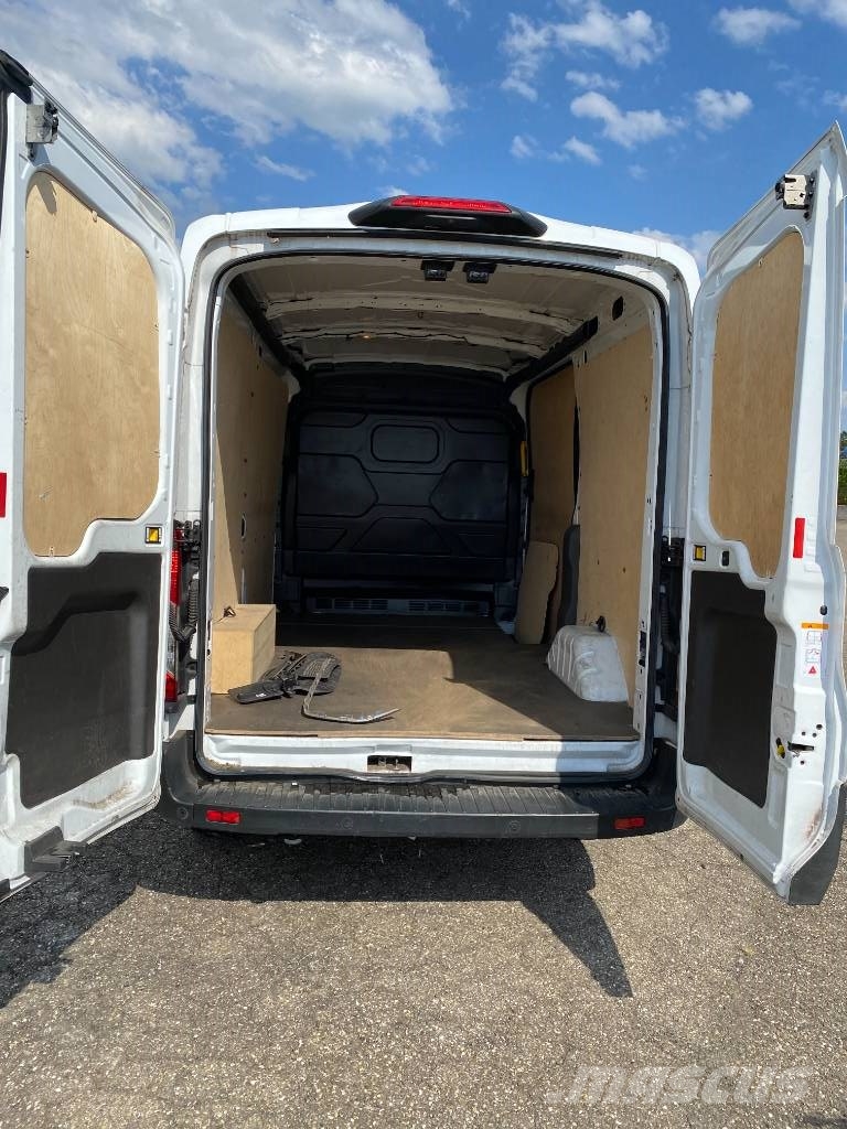 Ford e-Transit Zéros Emission endommagé Furgons