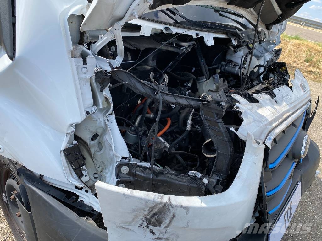 Ford e-Transit Zéros Emission endommagé Furgons