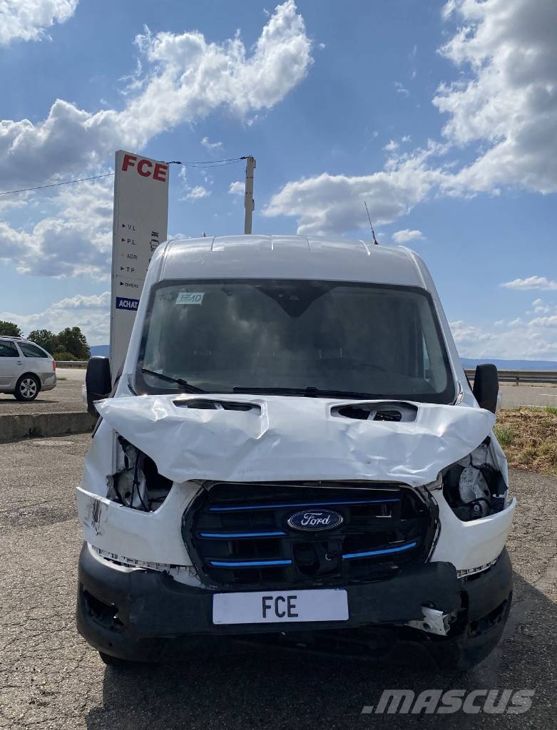 Ford e-Transit Zéros Emission endommagé Furgons