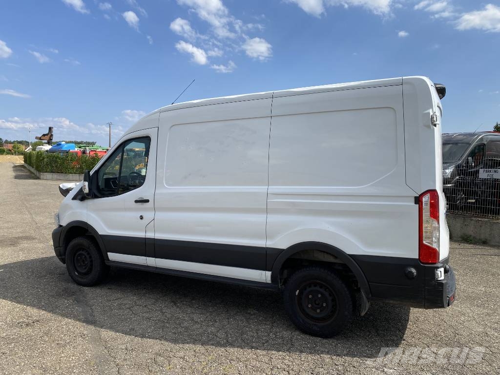 Ford e-Transit Zéros Emission endommagé Furgons