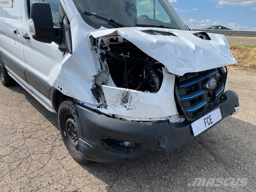 Ford e-Transit Zéros Emission endommagé Furgons