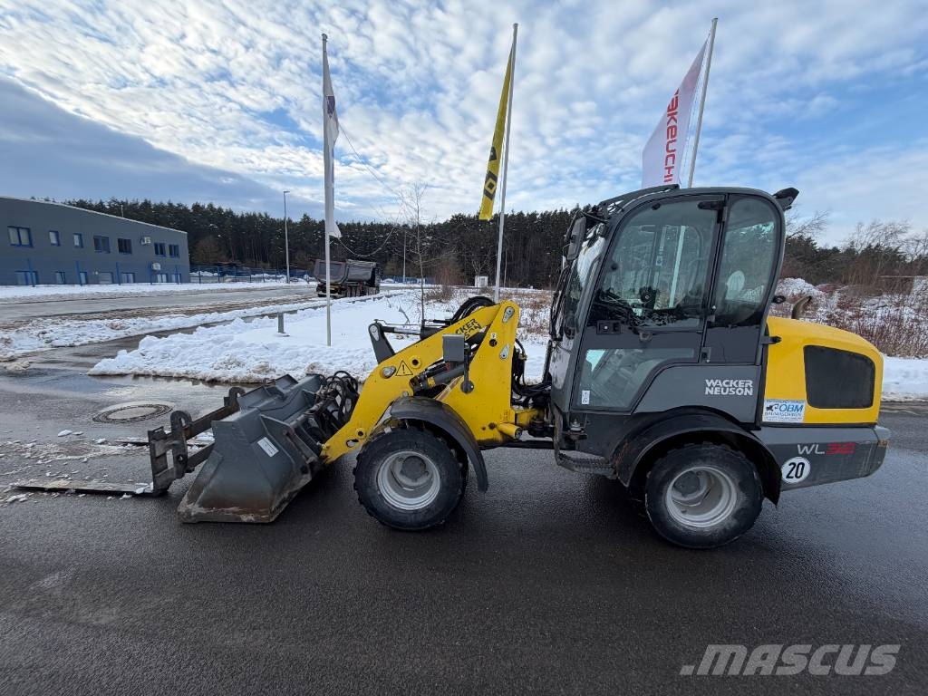 Wacker Neuson WL 32 Wheel loaders