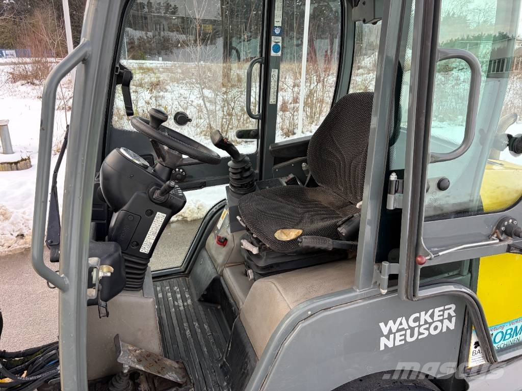 Wacker Neuson WL 32 Wheel loaders